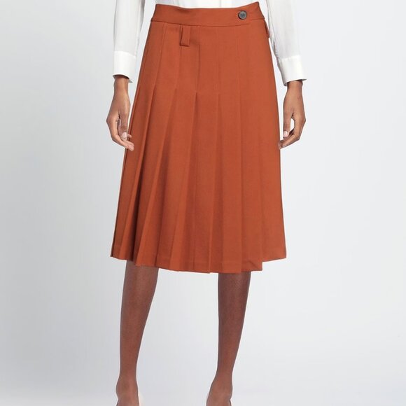 Pleated skirt - Picture 1 of 11